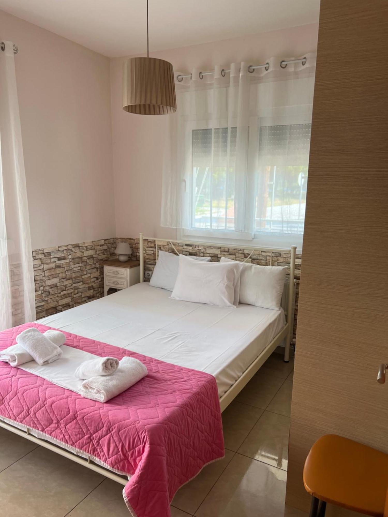 Anna Apartments Keramotí Esterno foto